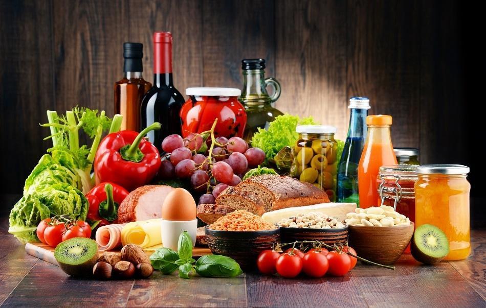 https://rayple.com/wp-content/uploads/2022/06/Food-Beverage.jpg